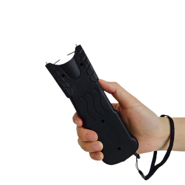 S&uacute;ng điện &aacute;p cao 916 của cảnh s&aacute;t thực thi